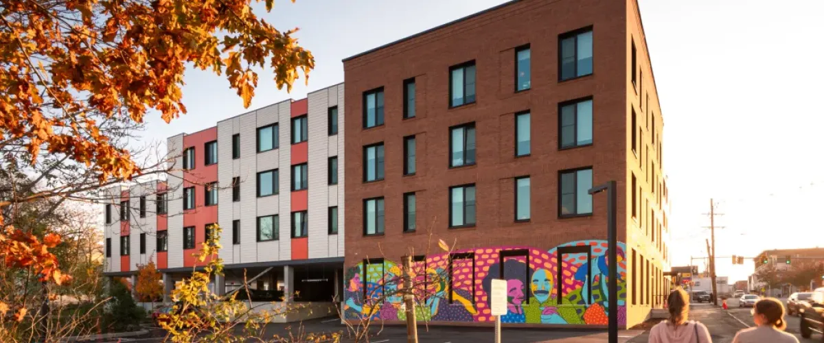 Street view of 1005 Broadway