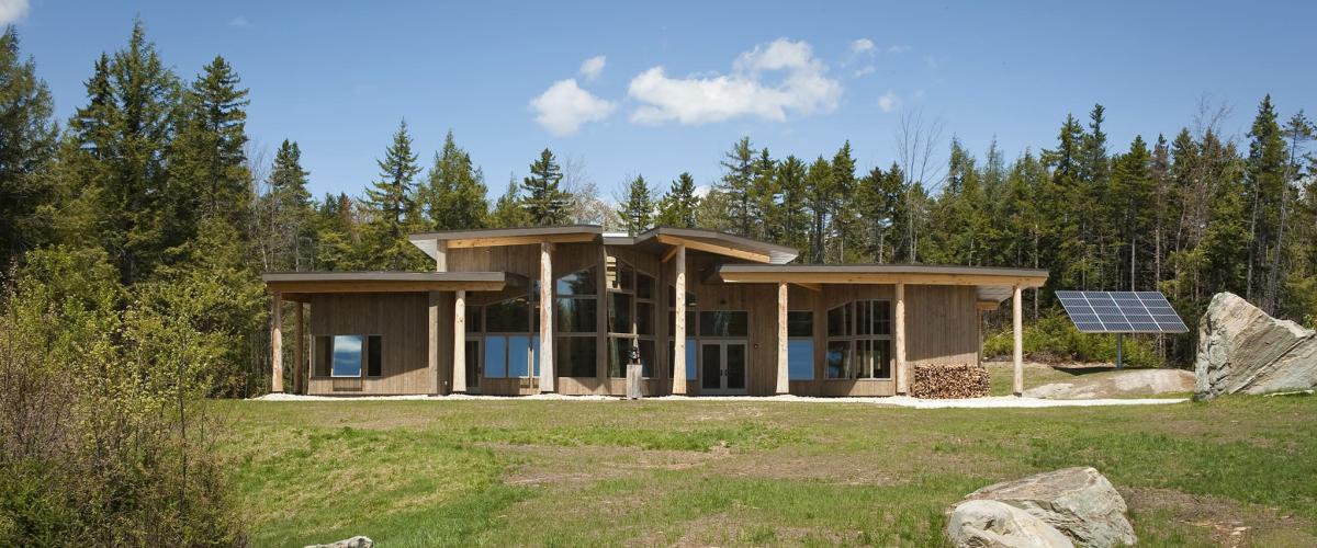 Outside view of Burr and Burton Academy Mountain Campus