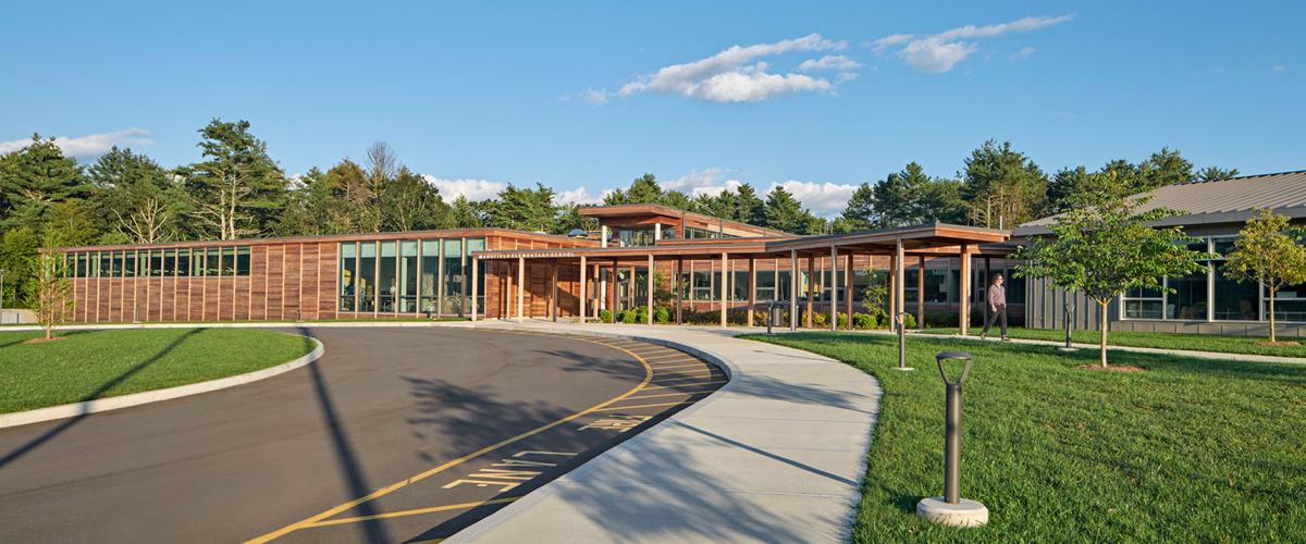 Front view of Mansfield Elementary School