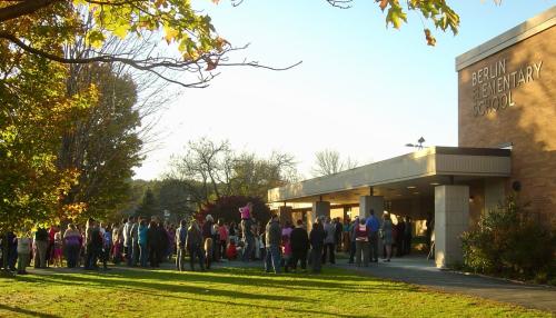 Ribbon cutting ceremony of Berlin Elementary School