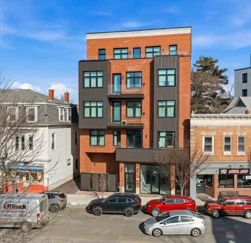 Street view of 379 Somerville Ave.