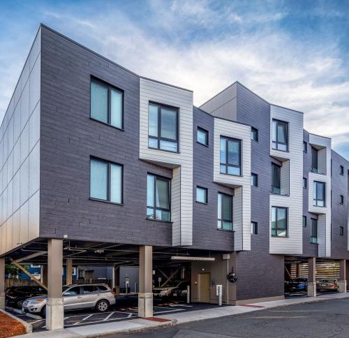 Street view of Lighthouse 47